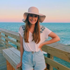 Meet your Posher, Bethany